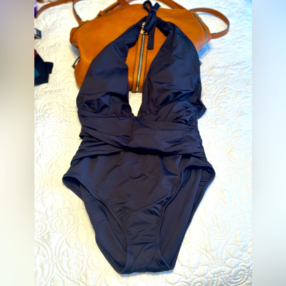 - La Blanca black one piece swim suit size 12